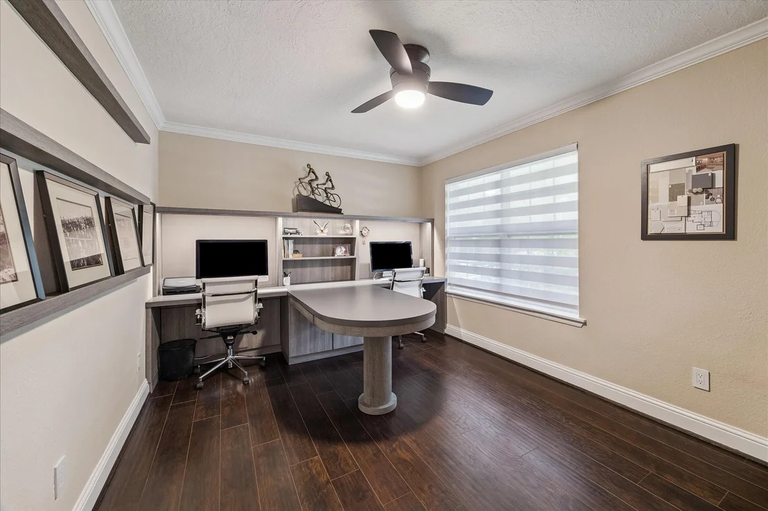 Photo of 5402 Valkeith Drive