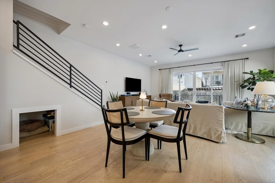 Photo of 5532 Darling Street