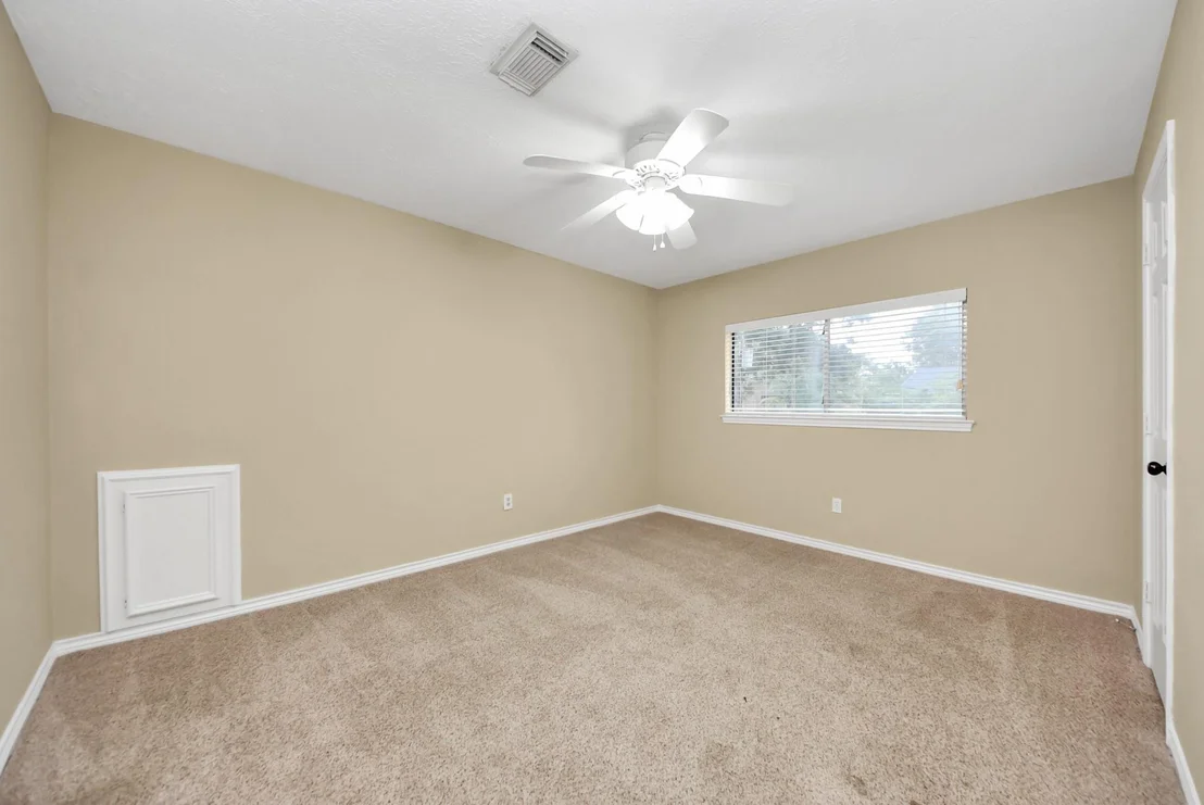 Photo of 12463 Oak Park Drive