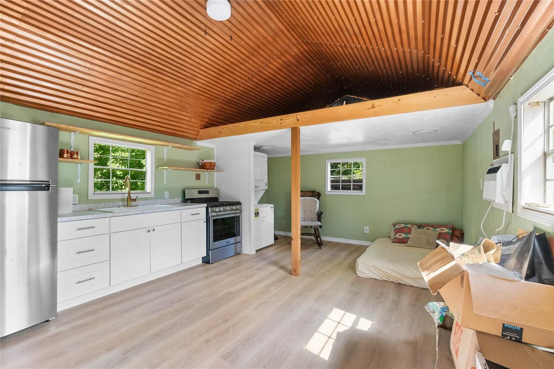 Photo of 173 Ridgewood Drive