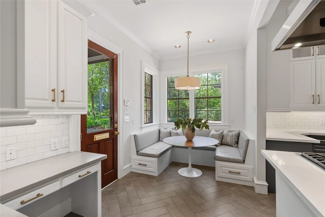 Photo of 1240 Archley Drive