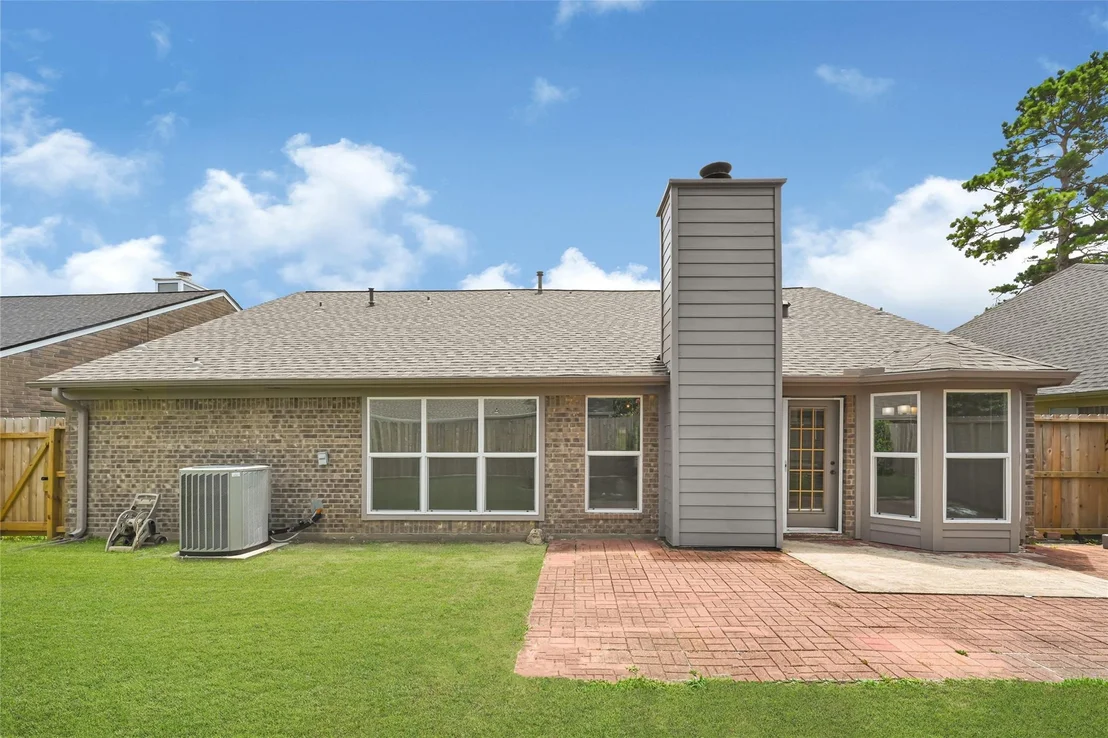 Photo of 8818 Driftstone Drive