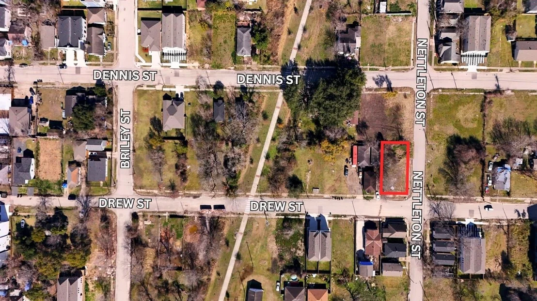 Photo of 2712, 2714 & 2716 Nettleton Street