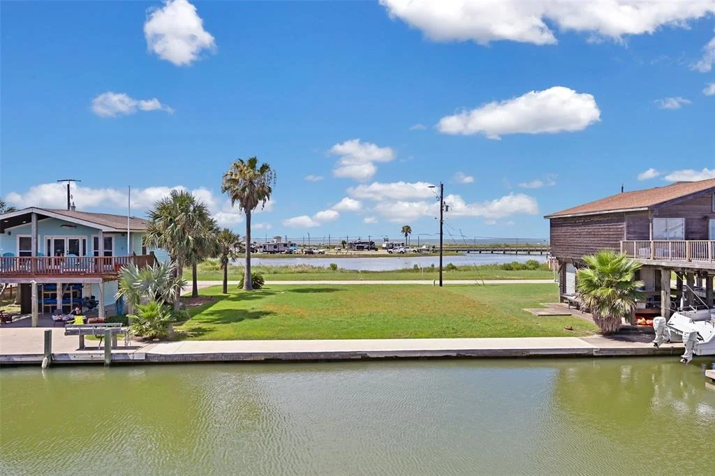 Photo of 206 Galleon Drive
