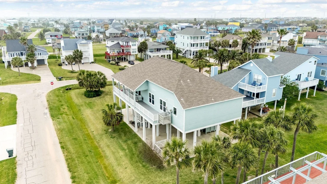Photo of 4210 Sandpiper