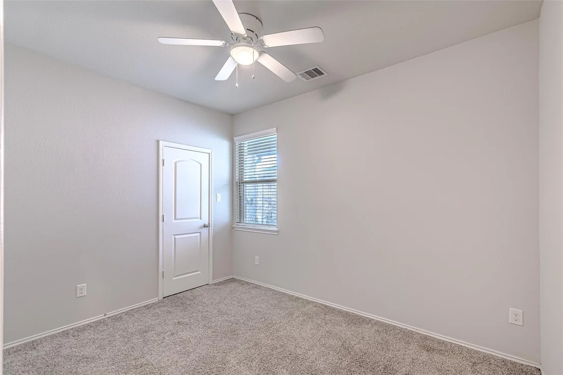 Photo of 16887 Pink Wintergreen Drive