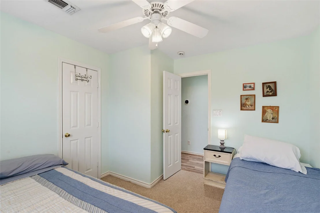 Photo of 4122 Kent Drive