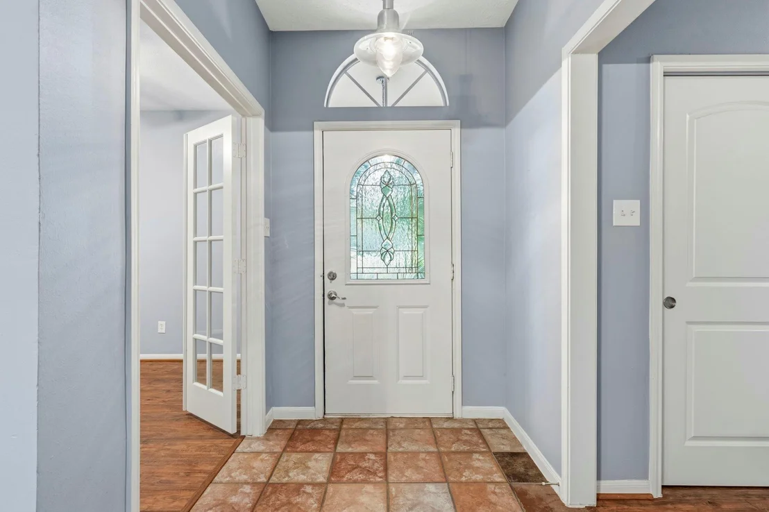 Photo of 10407 Twin Oak Drive