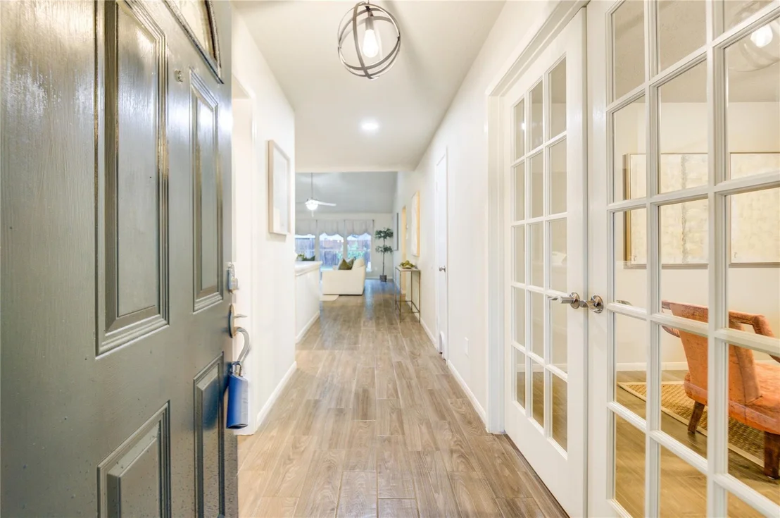 Photo of 2323 Foundary Drive