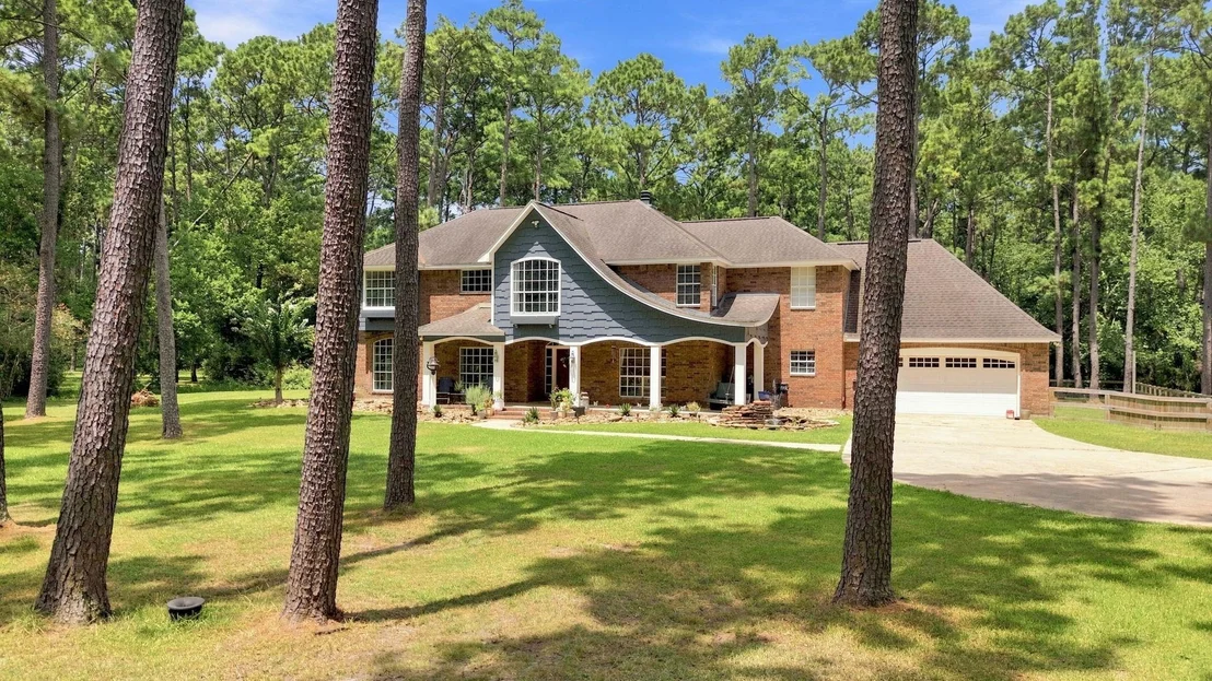 Photo of 7210 Pine Drive