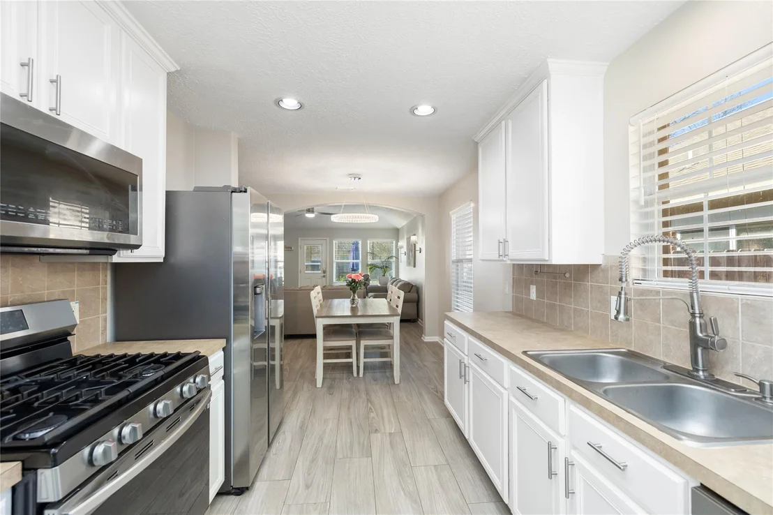 Photo of 2435 Colonial Springs Lane