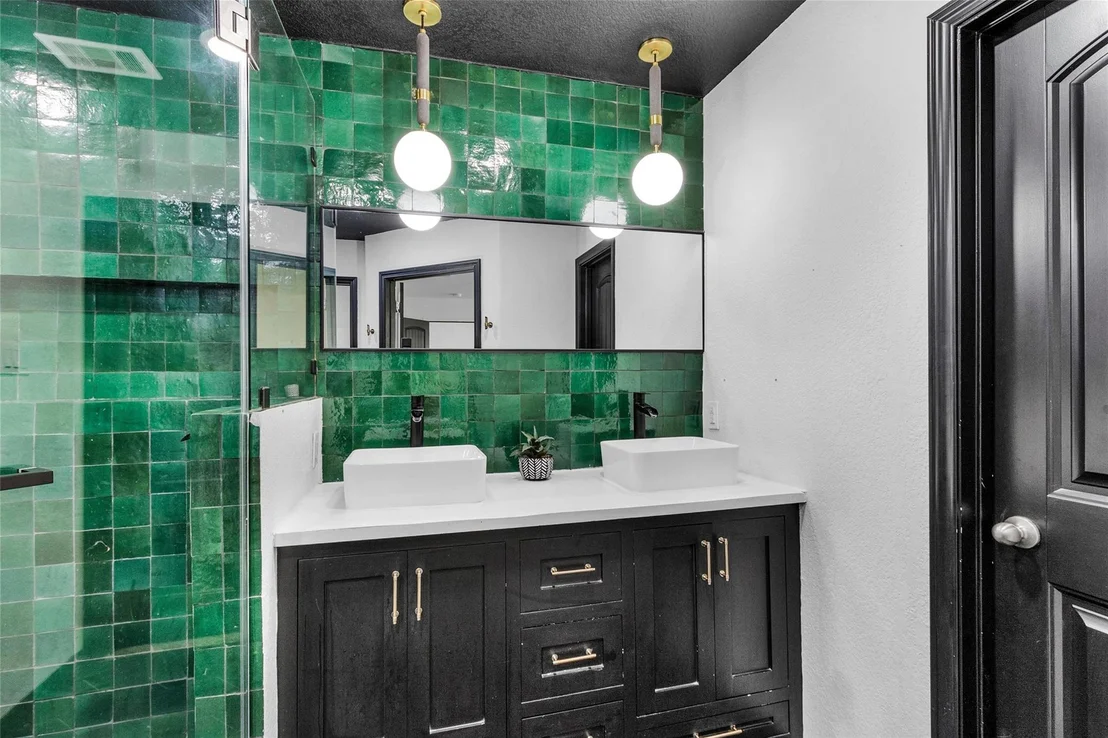 Photo of 23050 Ari Creek Way