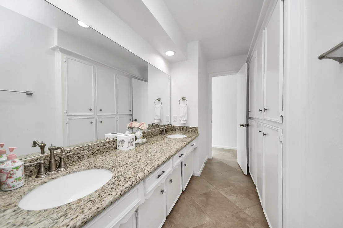 Photo of 11906 Pebble Rock Drive