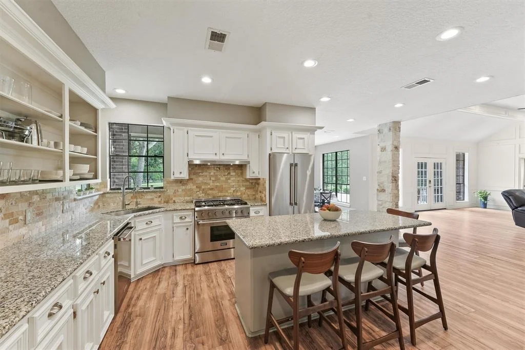 Photo of 7522 Fairchild Road
