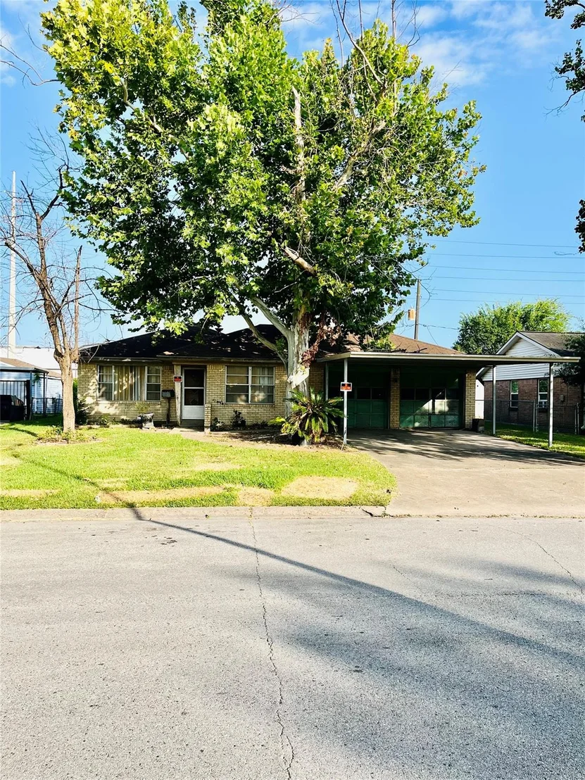 Photo of 12426 Ledger Lane