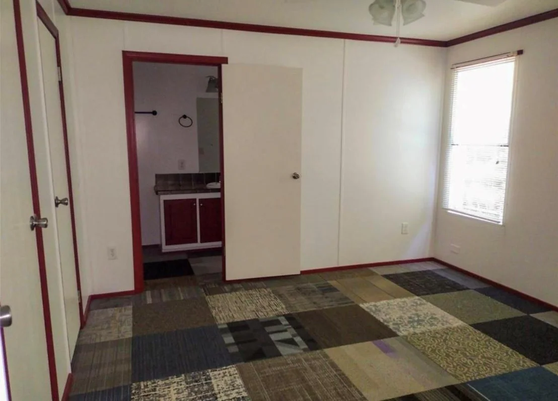 Photo of 41 Oak Shade Lane