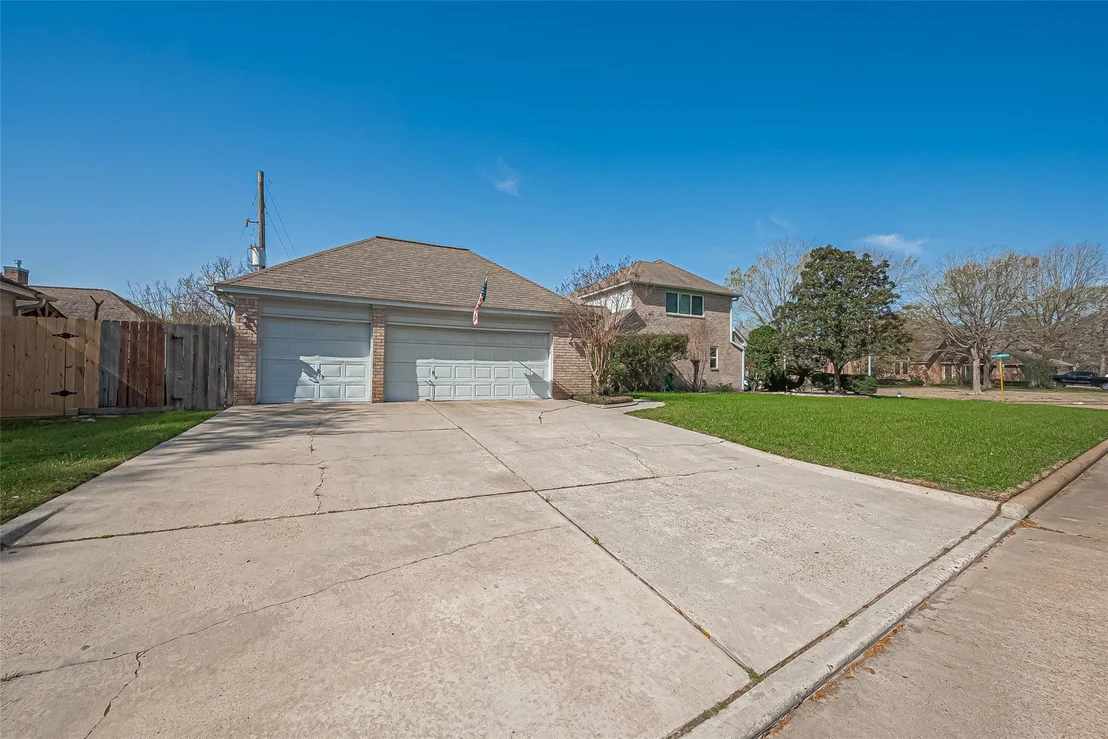 Photo of 5803 Slashwood Lane