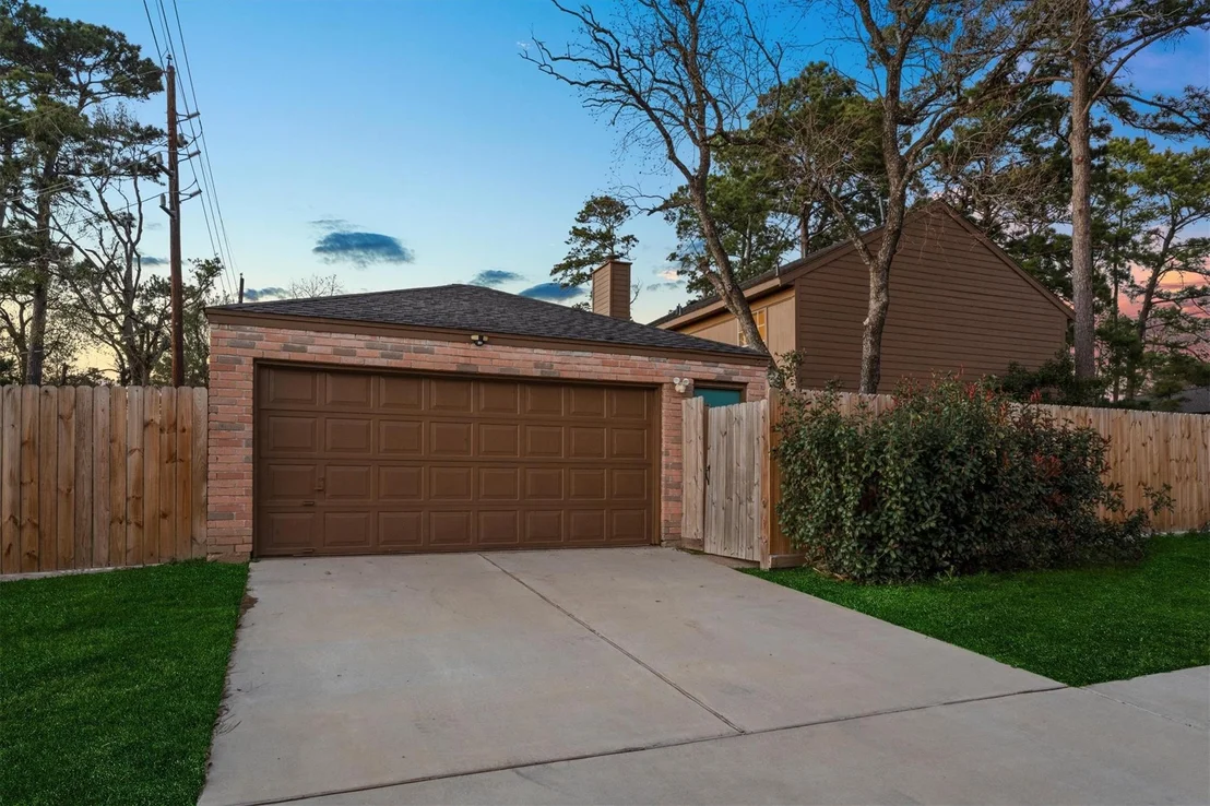 Photo of 17203 Kettle Creek Drive
