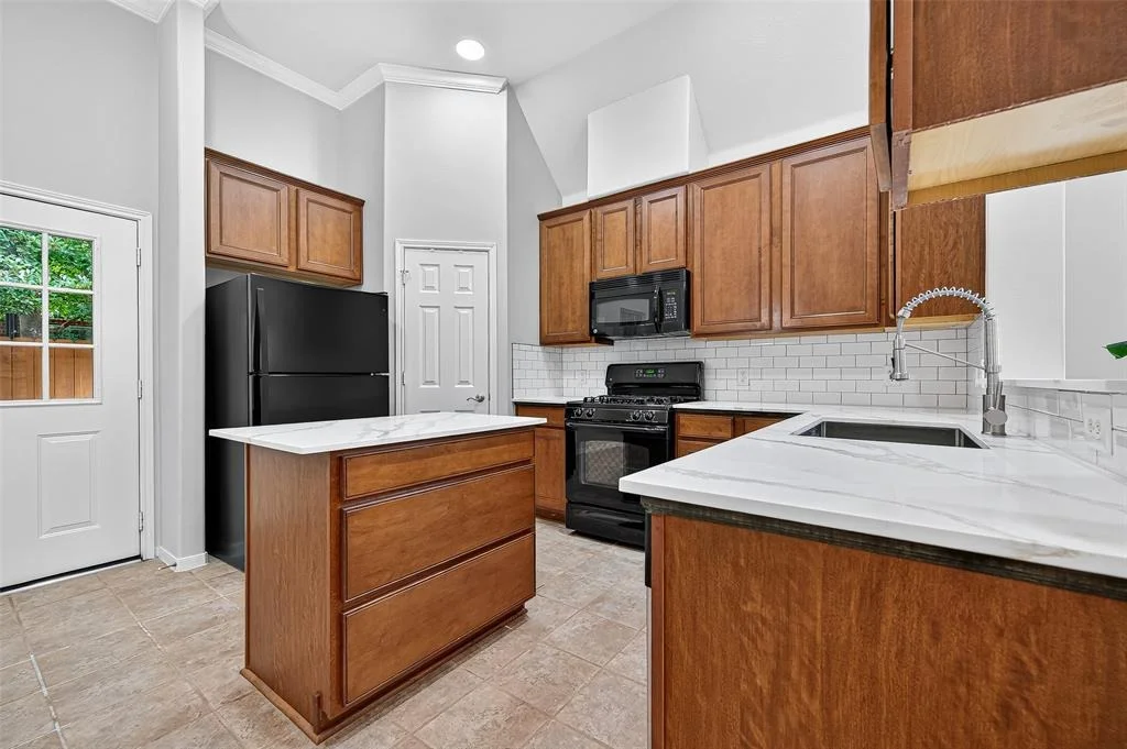Photo of 5319 Juniper Terrace Lane