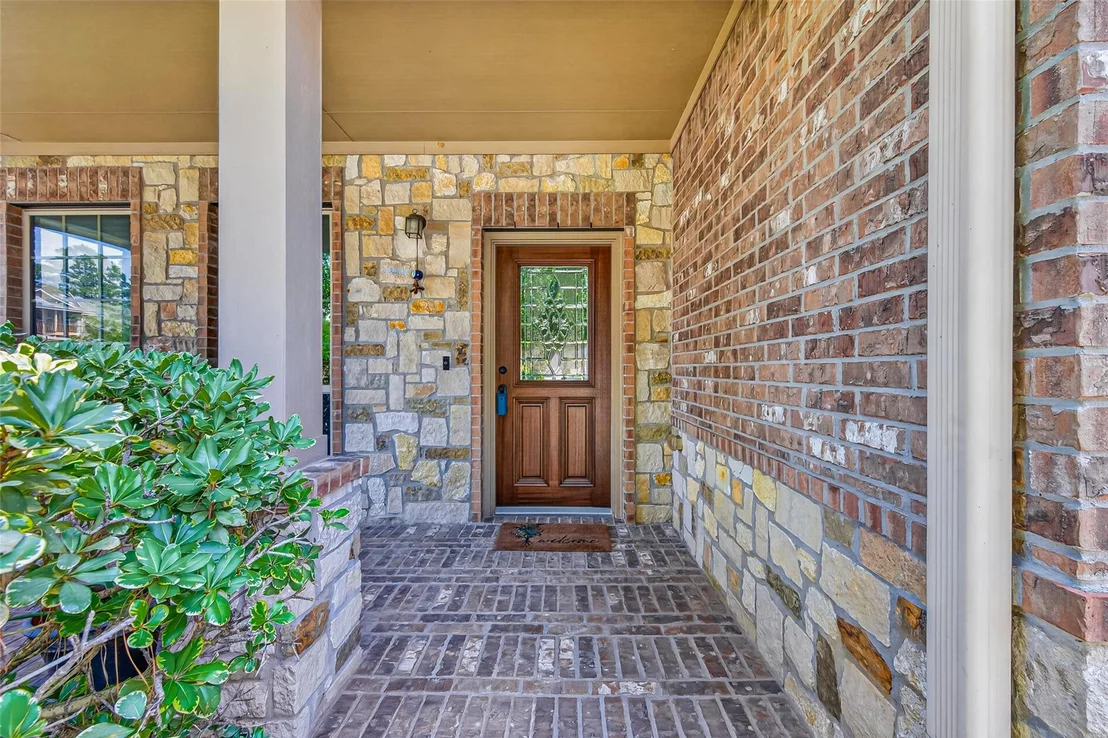 Photo of 46 Tallgrass Way