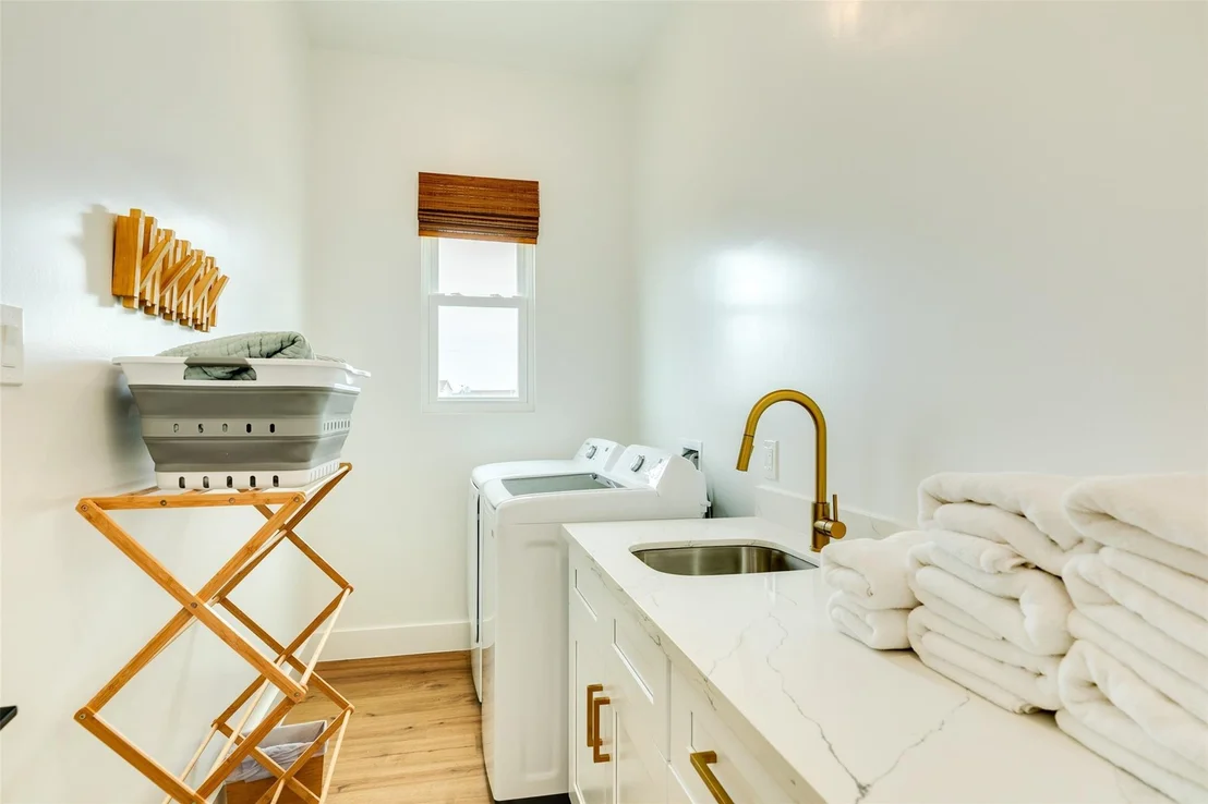 Photo of 13010 Buccaneer Parkway