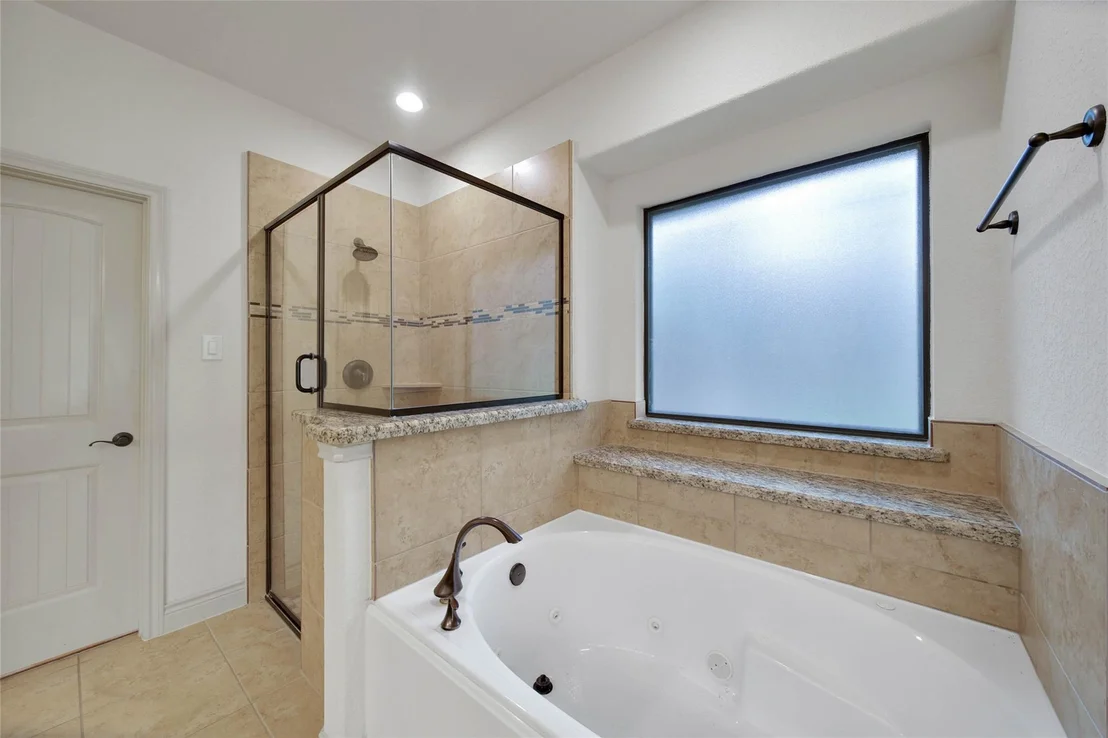 Photo of 40503 Manor Drive