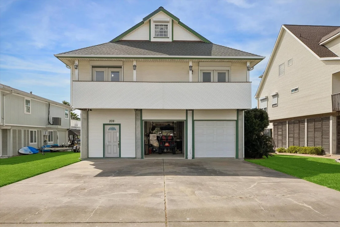 Photo of 209 Bora Bora Drive