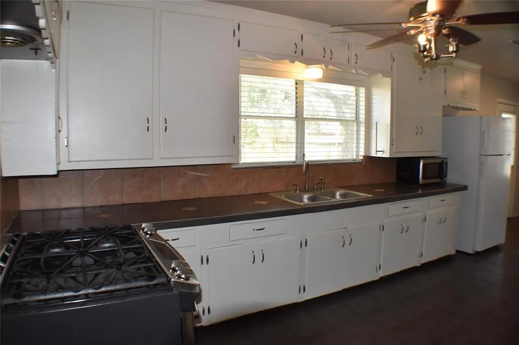 Photo of 13006 Lawrence Lane