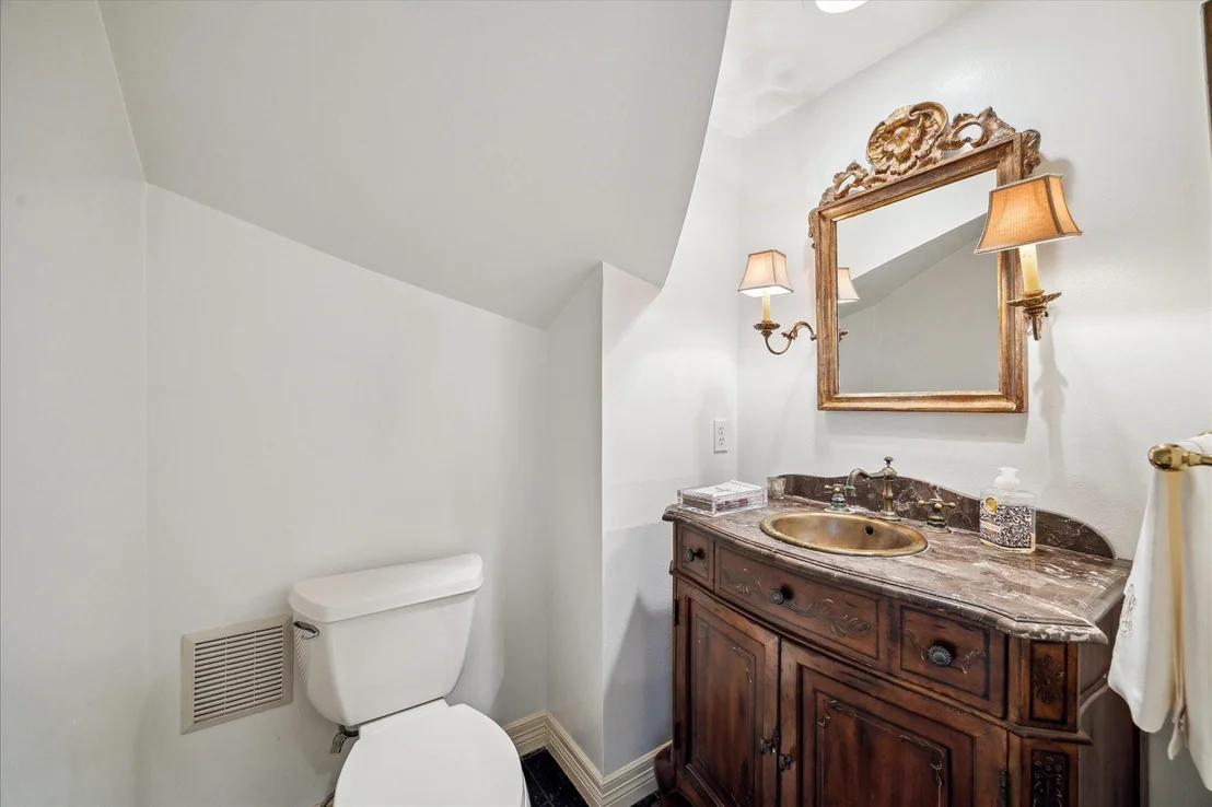Photo of 3652 Overbrook Lane