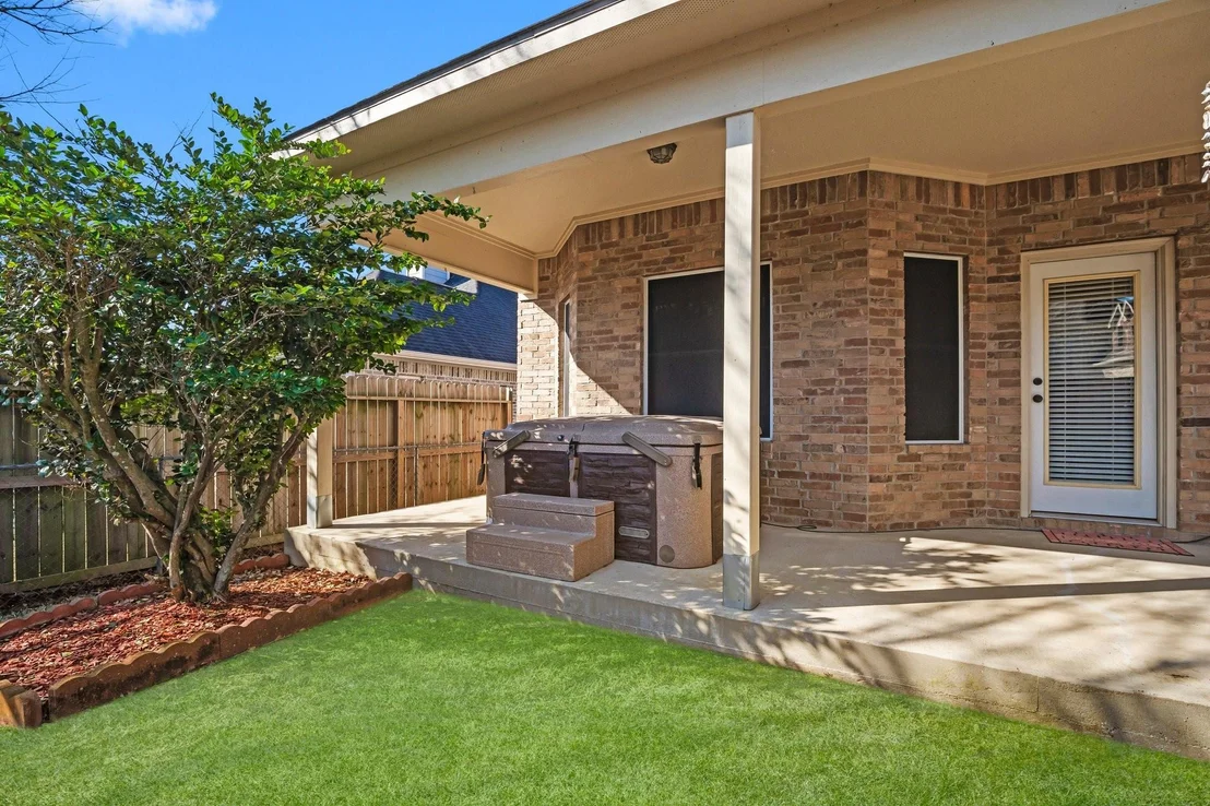 Photo of 9292 Deepwater Drive