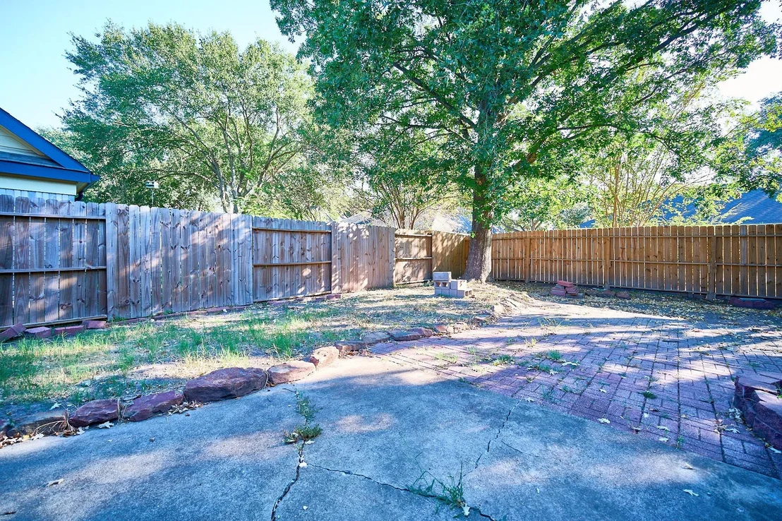 Photo of 2314 Pebbledowne Circle