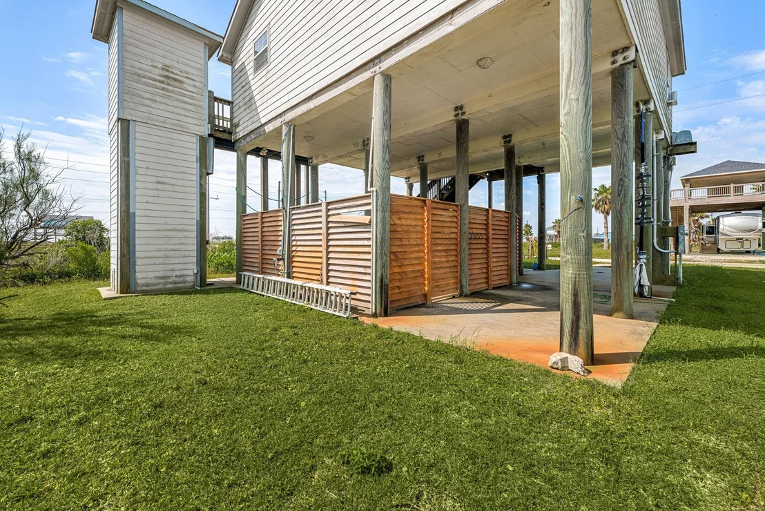 Photo of 1018 Dolphin Road