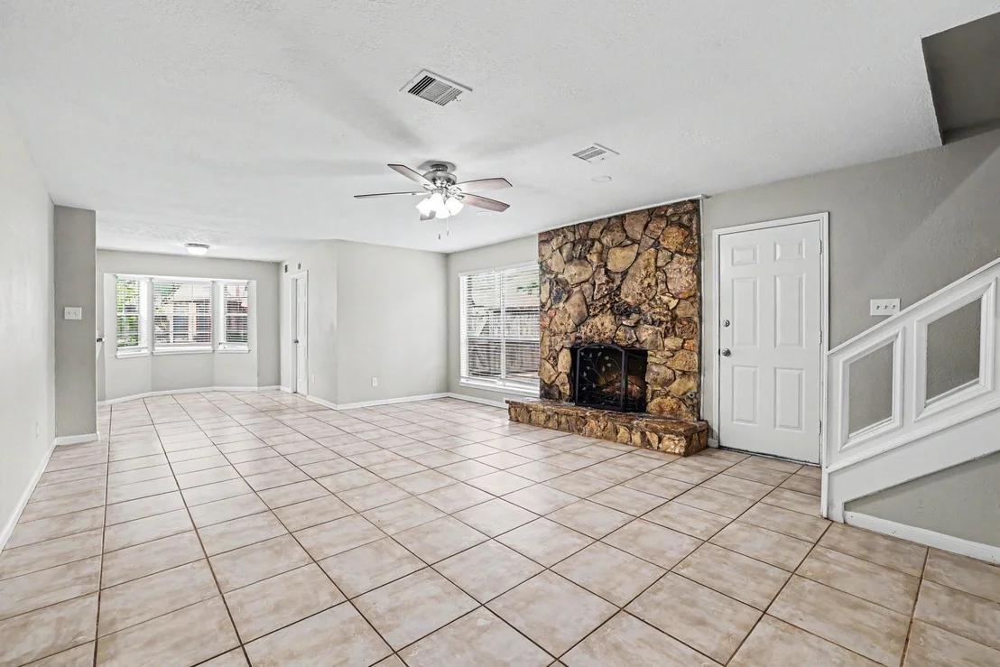 Photo of 2 Queens Court
