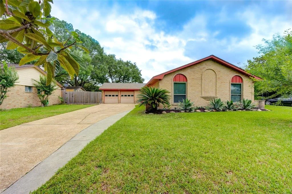 Photo of 10611 Sapling Way