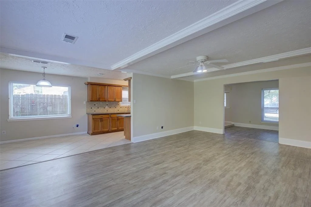 Photo of 17611 Loring Lane