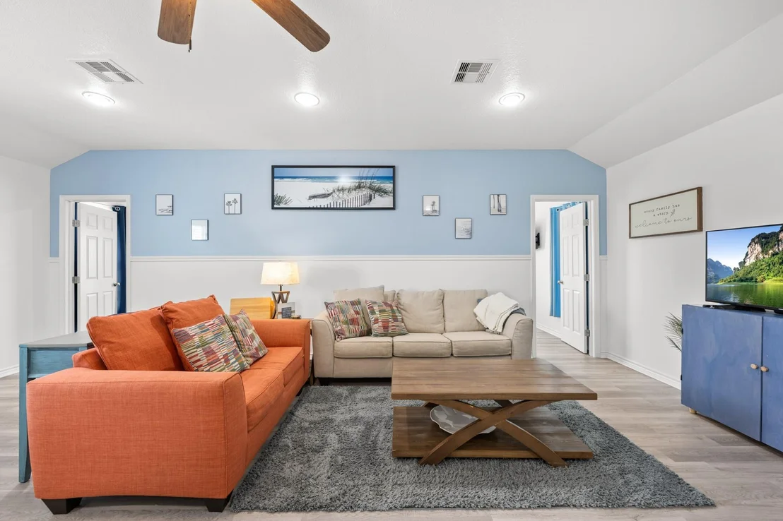 Photo of 818 Surf Drive