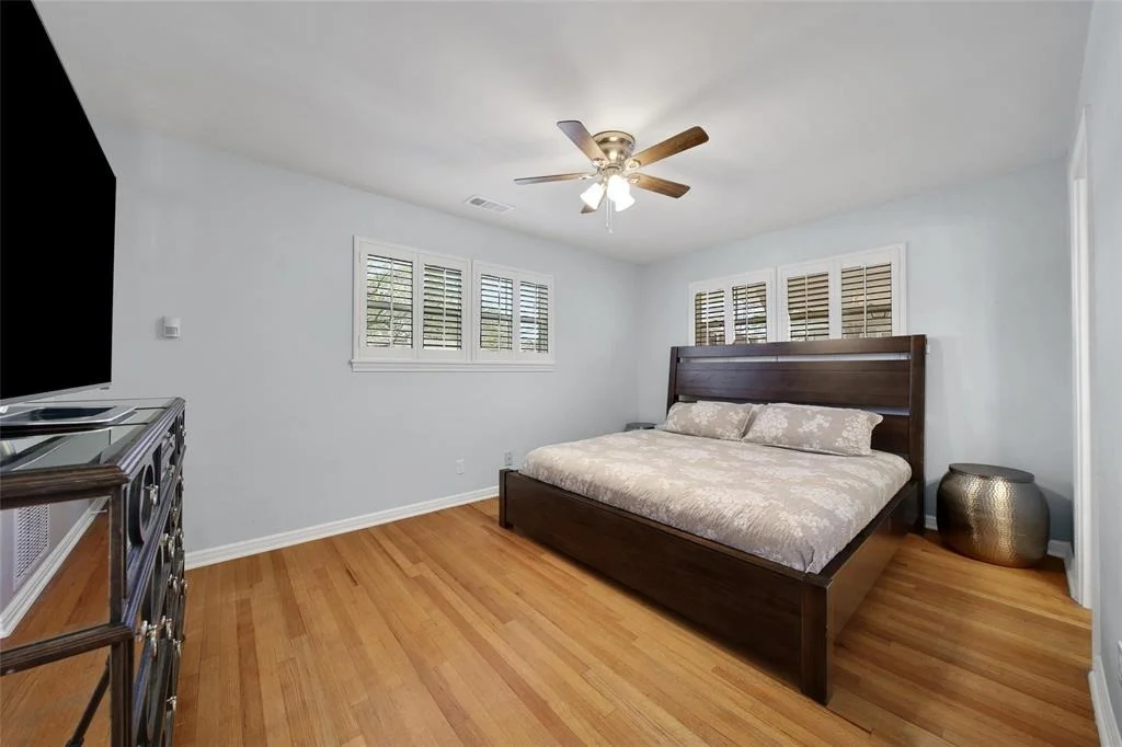 Photo of 1127 Curtin Street