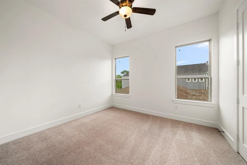 Photo of 7124 Saint Augustine Street