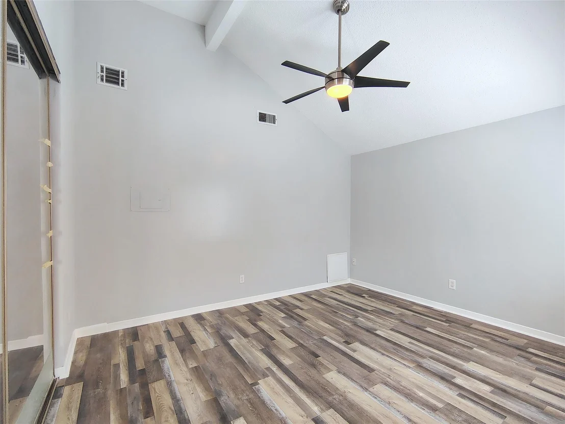 Photo of 4403 Waterfall Way
