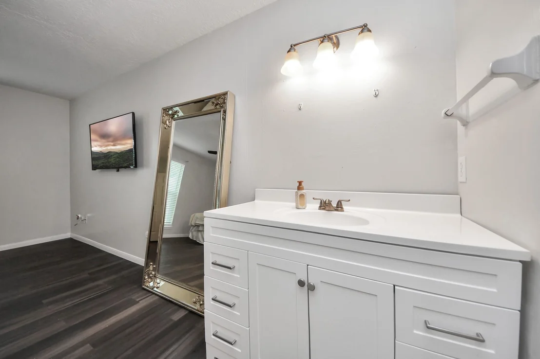Photo of 1415 Parry Sound