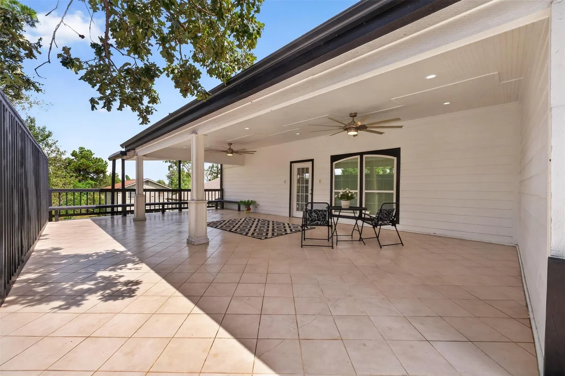 Photo of 139 Laurel Cove W