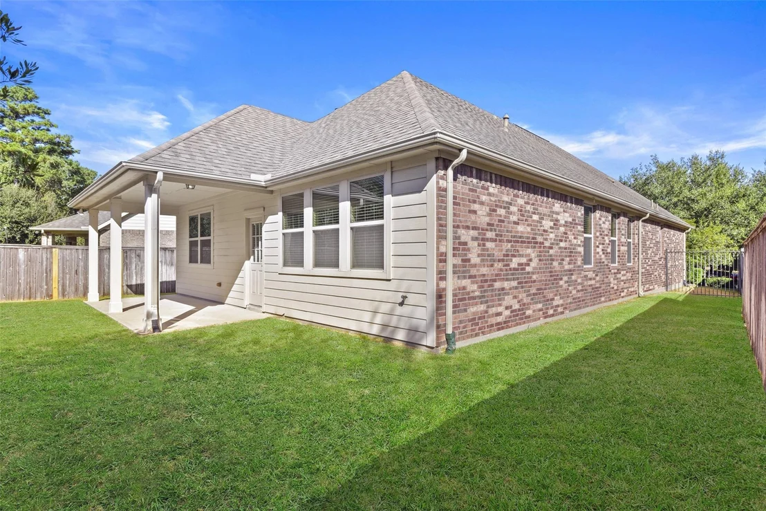 Photo of 39 Butternut Grove Place