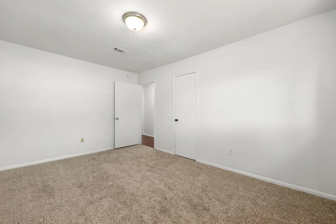 Photo of 5938 Foresthaven Drive