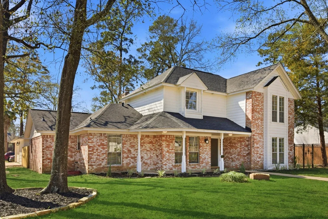 Photo of 426 Pine Manor Drive