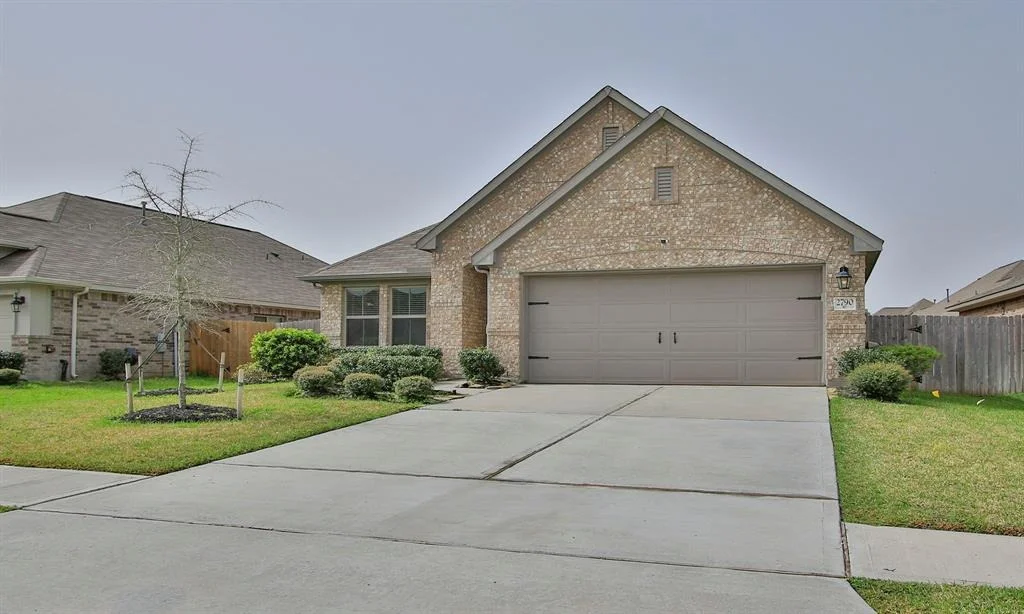 Photo of 2790 Hidden Hollow Lane