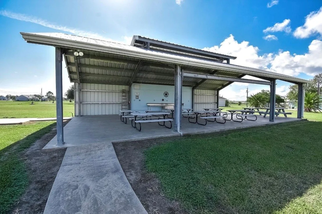 Photo of 1535 Bayview Drive