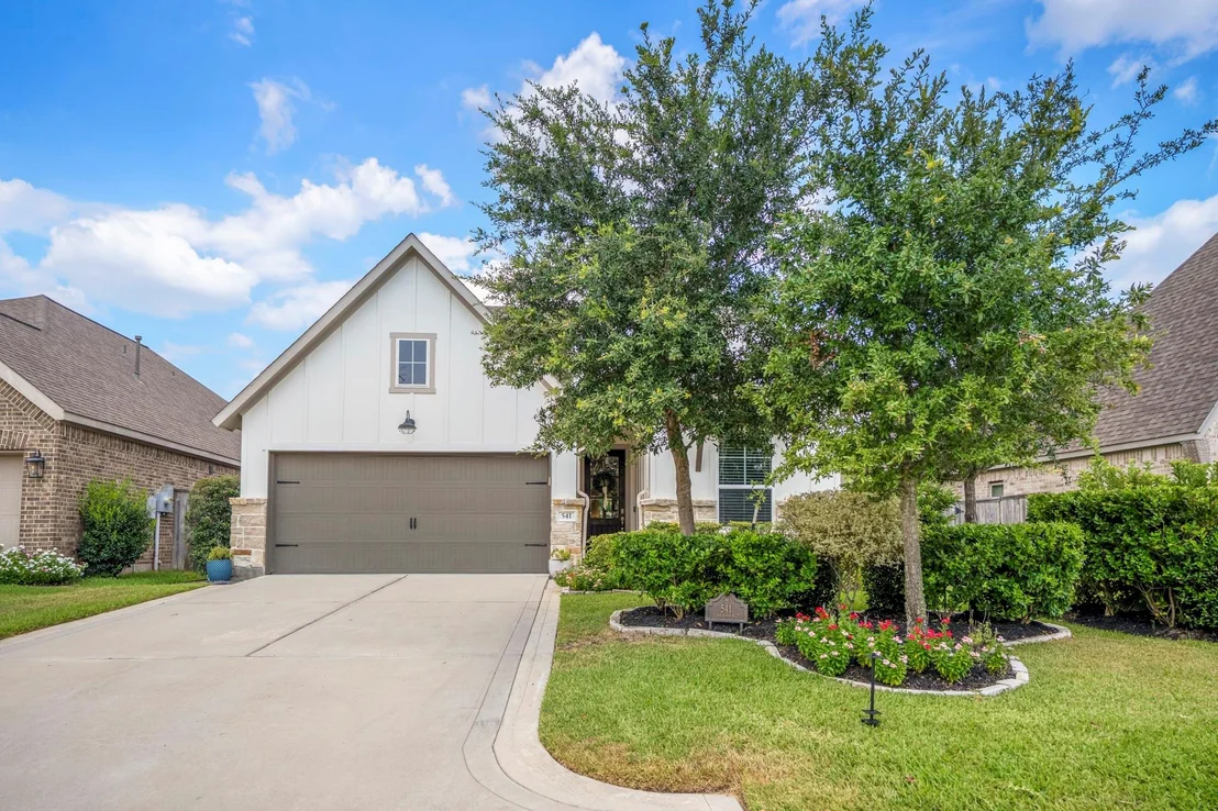Photo of 541 Cedar Harbor Court