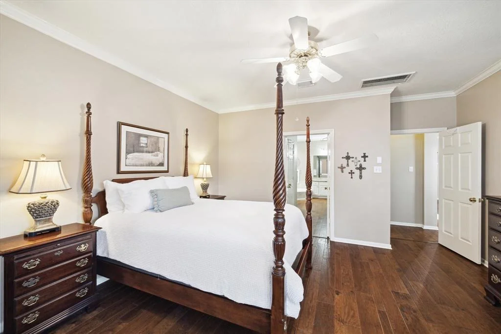 Photo of 3915 Echo Mountain Drive