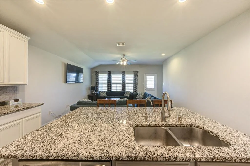 Photo of 9011 Hemlock Drive