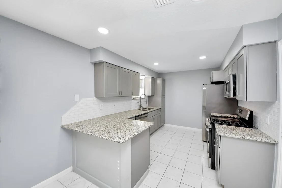 Photo of 6031 Dellfern Drive